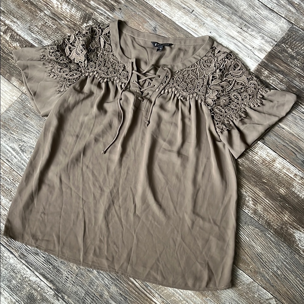 EXPRESS Lace Detail Blouse size M
